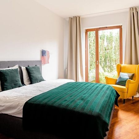 Mokotow, Apartment With Terrace, Greenery And Near The Airport! Warsaw Exterior photo